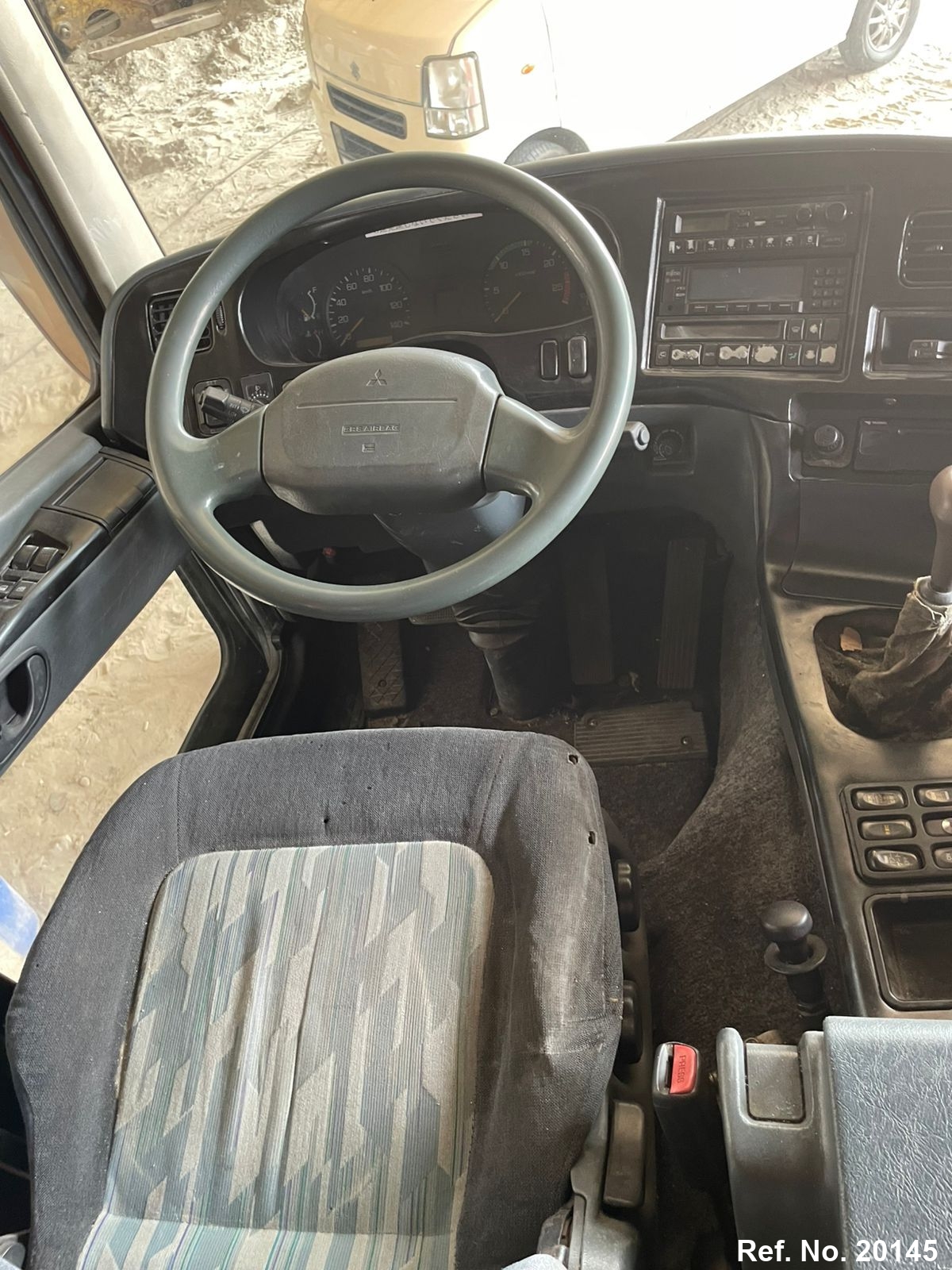  Mitsubishi / Super Great Stock No. 20145